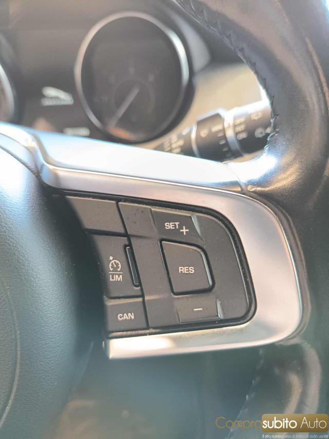 JAGUAR E-Pace 2.0D 150 CV AWD