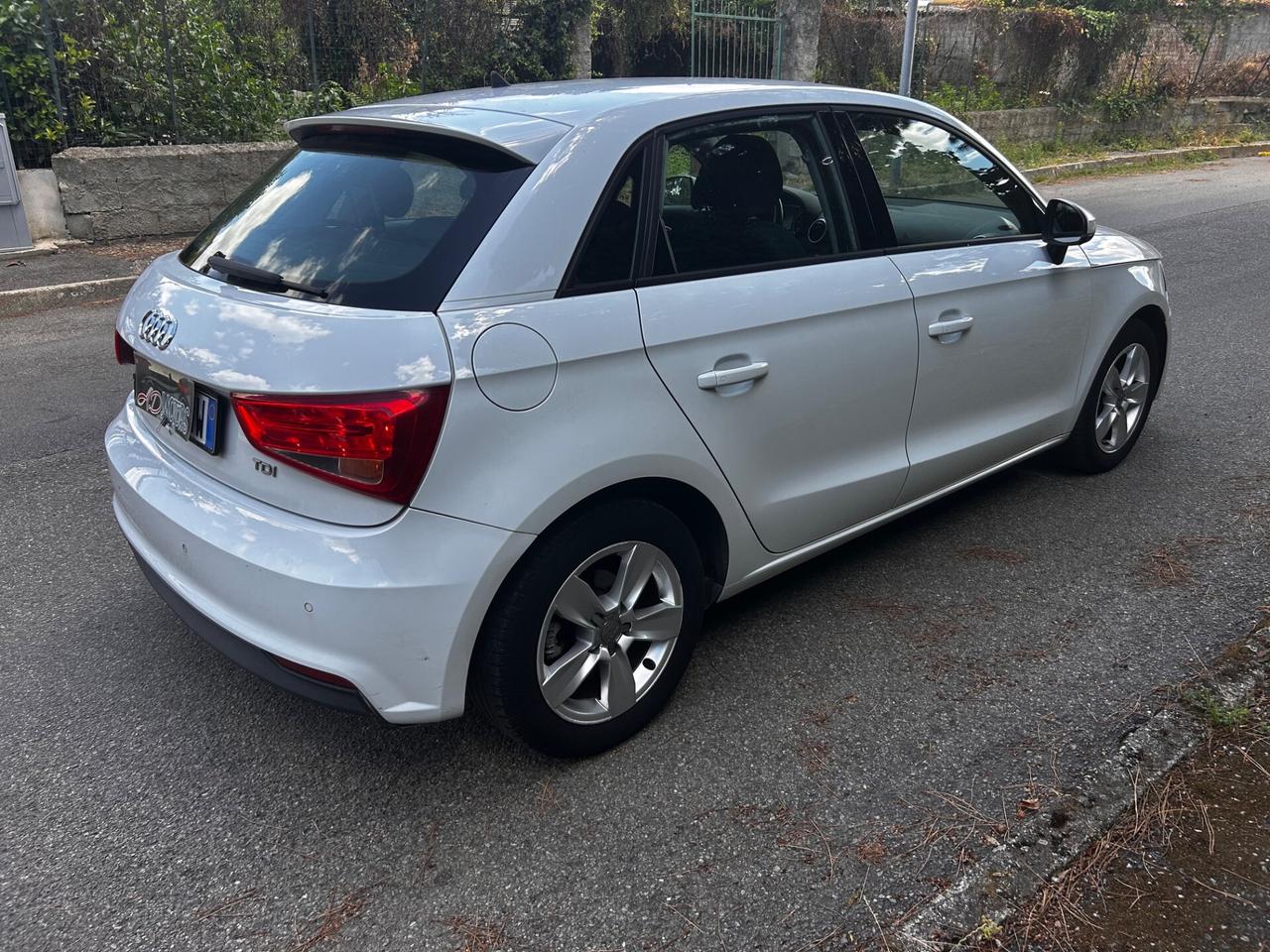 Audi A1 SPB 1.4 TDI Admired