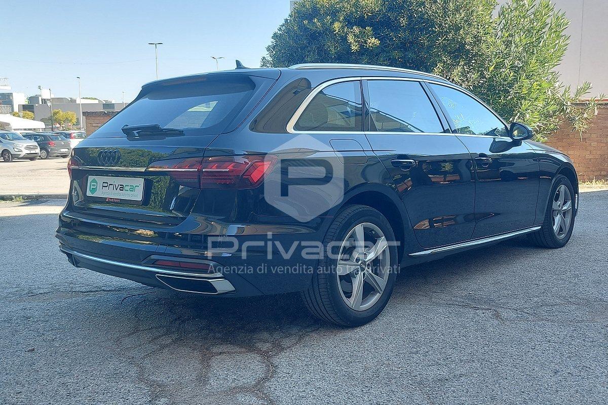 AUDI A4 Avant 40 g-tron S tronic Business