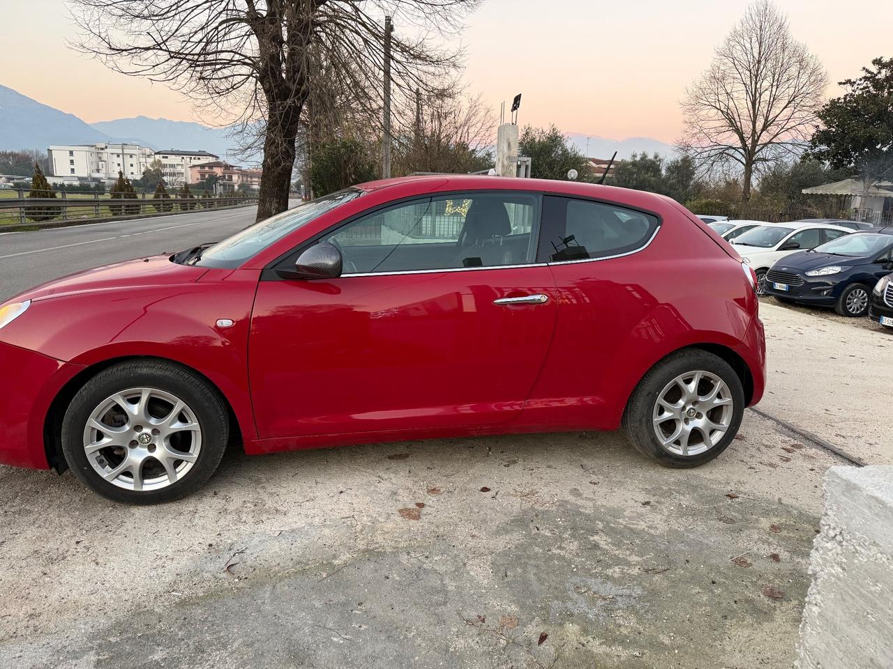 Alfa Romeo MiTo 1.4 105 CV M.air S&S Distinctive Sport Pack