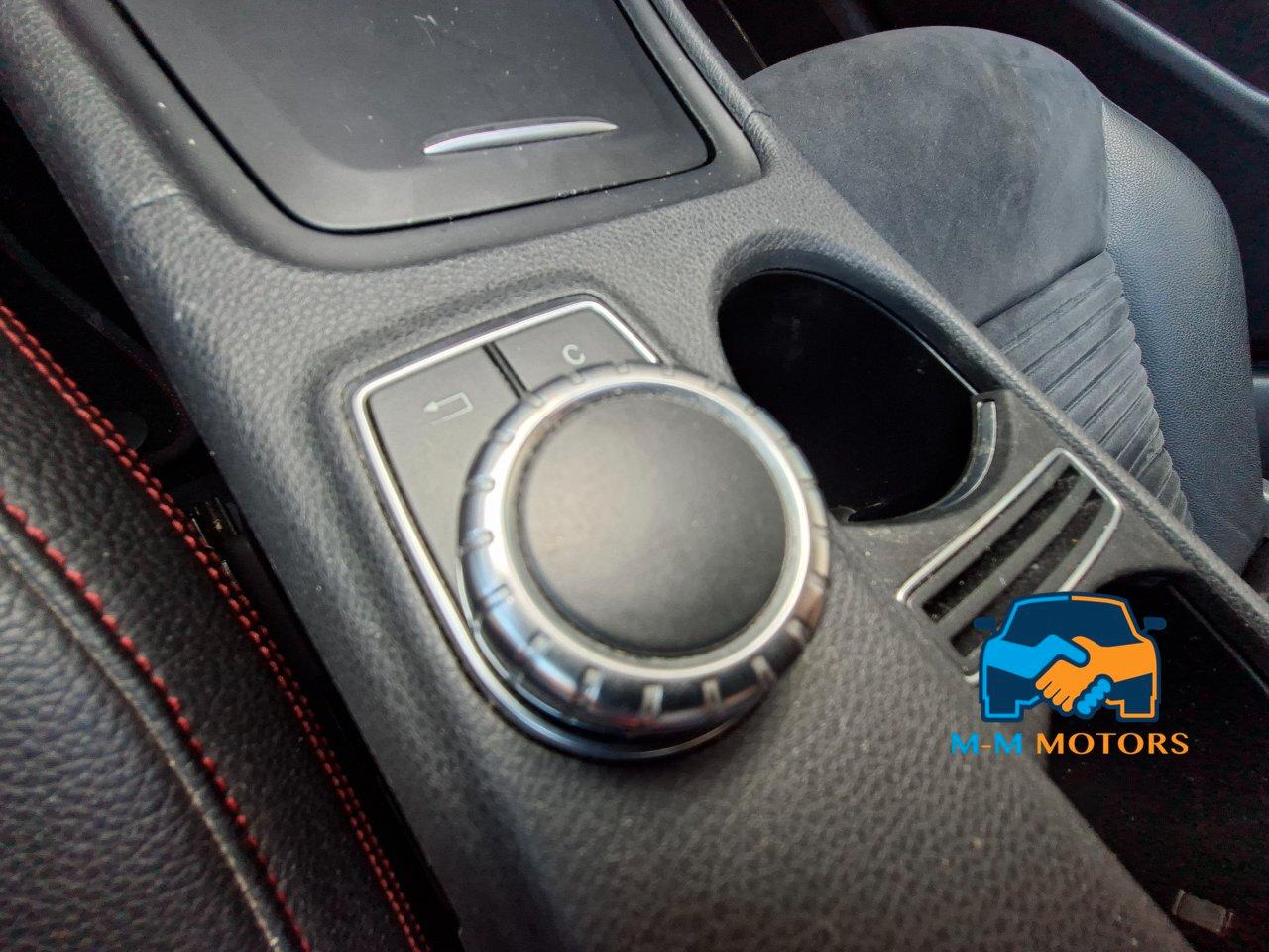 Mercedes GLA 180 Premium 4matic auto UNICO PROPRIETARIO