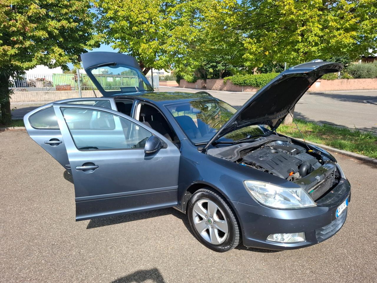 Skoda Octavia 1.6 TDI CR F.AP. Elegance