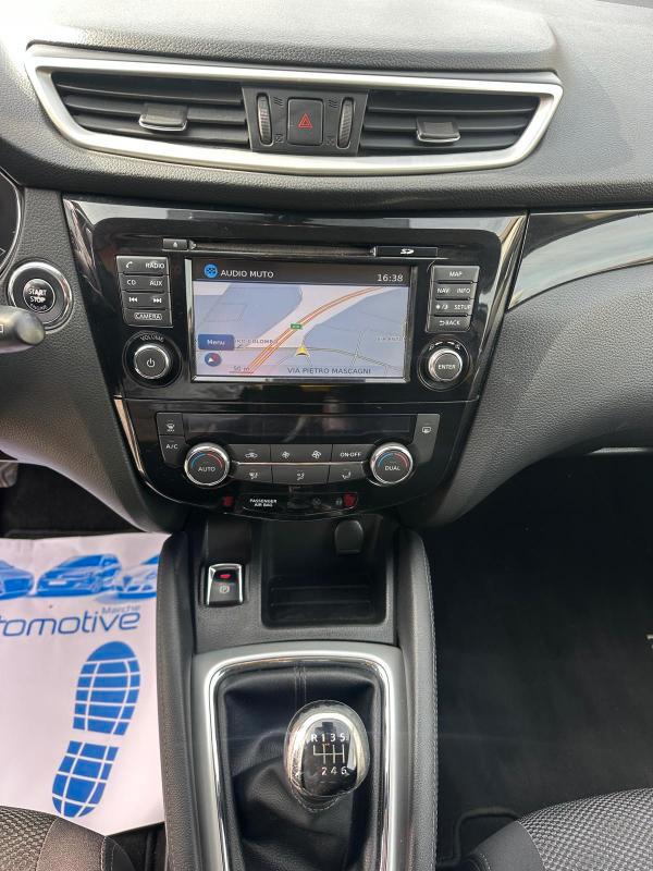 Nissan Qashqai 1.6 dci N-Vision 2wd 130cv