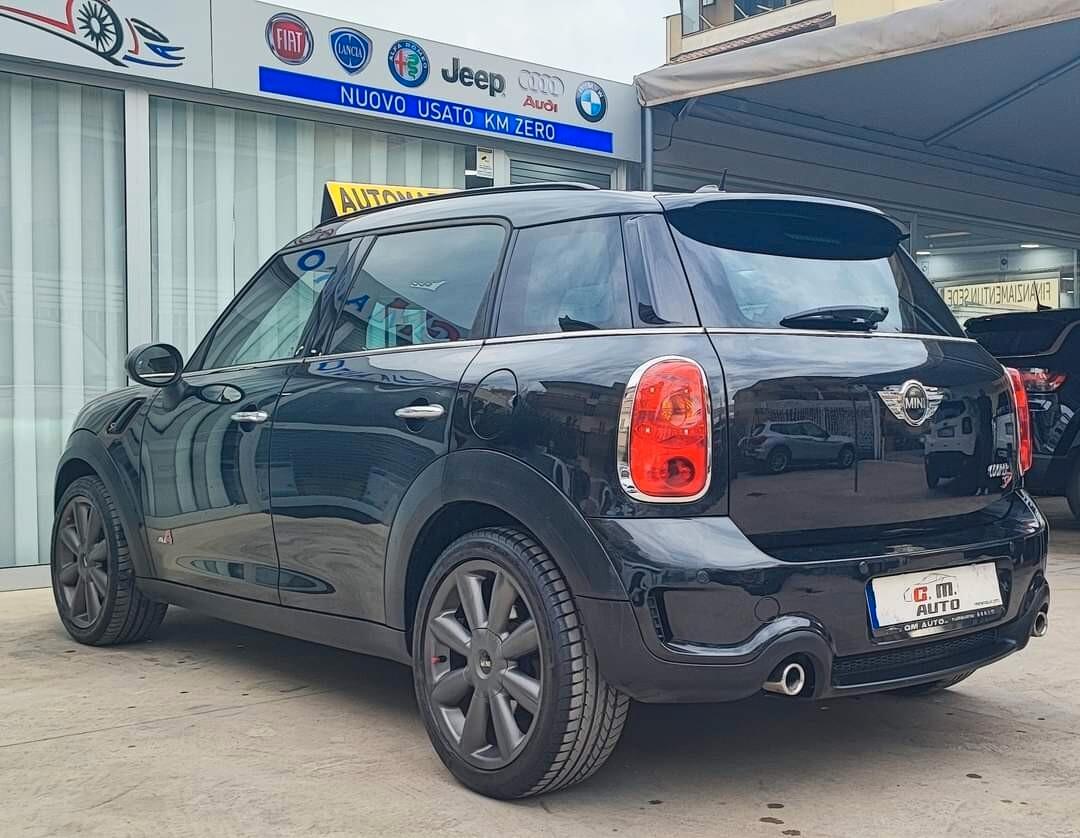 Mini Cooper SD Countryman italiana 10/2011