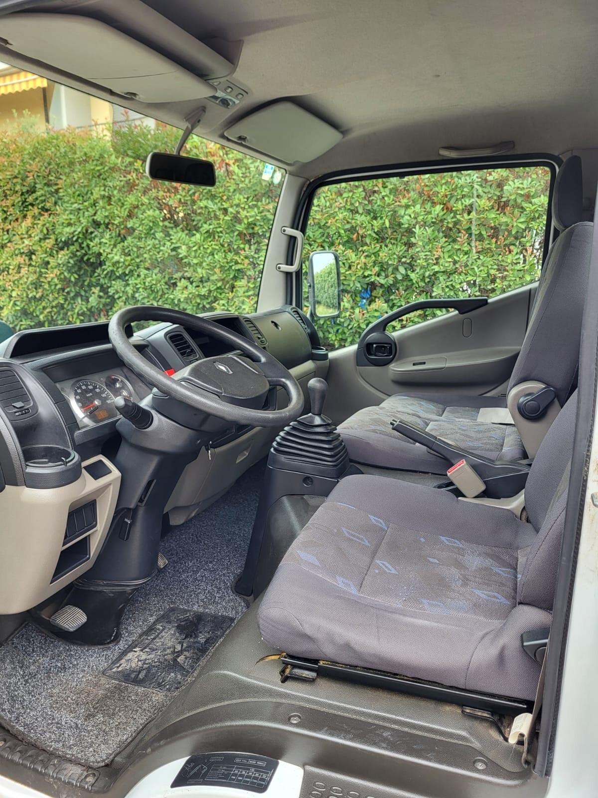 Nissan Cabstar FISSO 100000km
