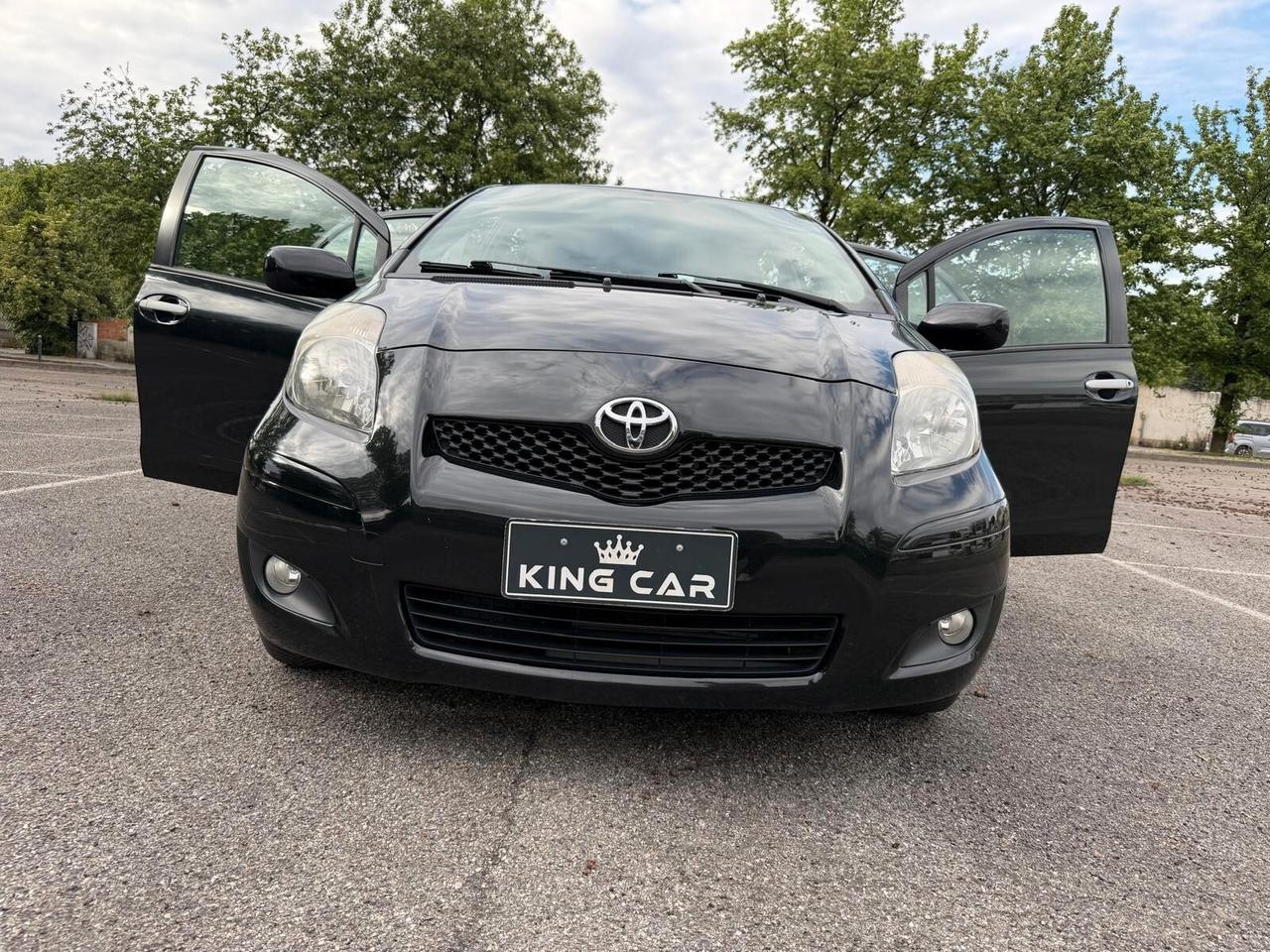 Toyota Yaris 1.3 5 porte Sol