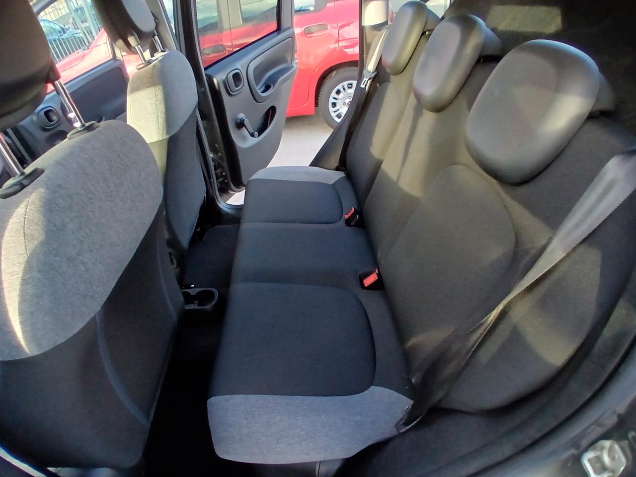 FIAT PANDA 1.0 HYBRID CITY LIFE 2023