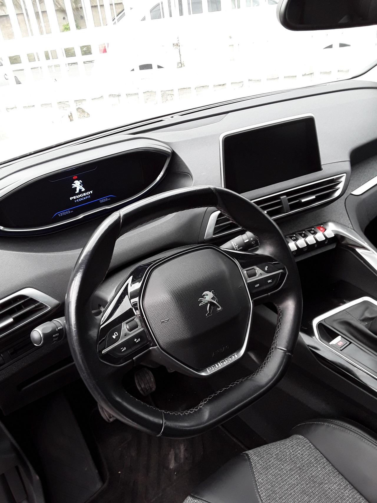 PEUGEOT 3008 1,5 HDI ALLURE TETTO PANORAMICO