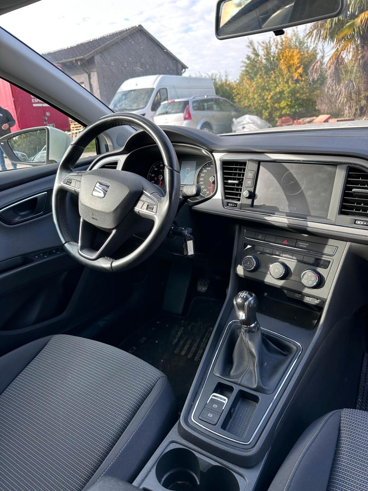 Seat Leon 1.5 TGI DSG 5p. Business INCIDENTATA
