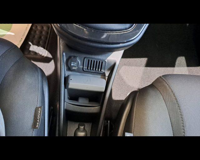 LANCIA Ypsilon 1.0 hybrid Gold Plus