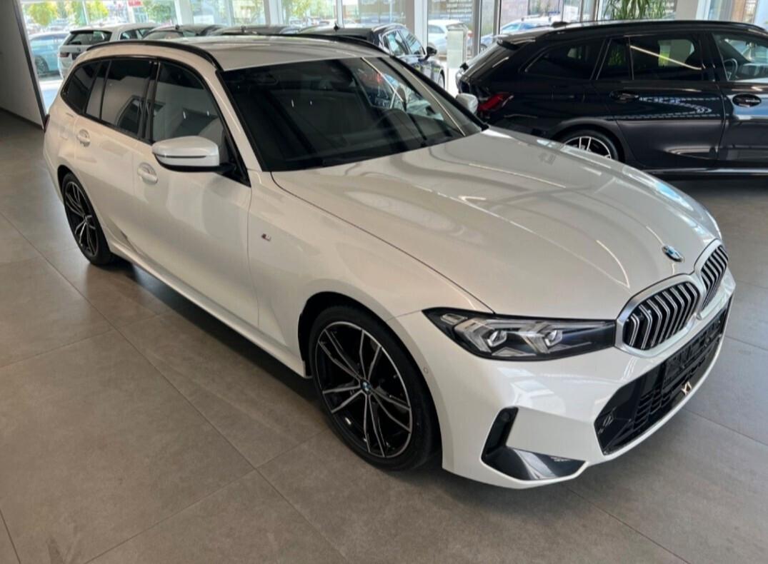 BMW 320 d xDrive Touring M Sport