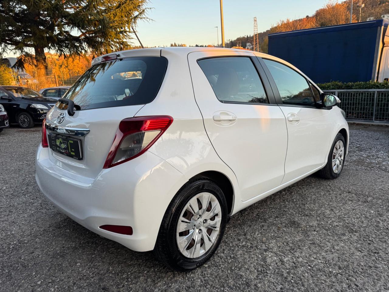 Toyota Yaris 1.0 5 porte Lounge