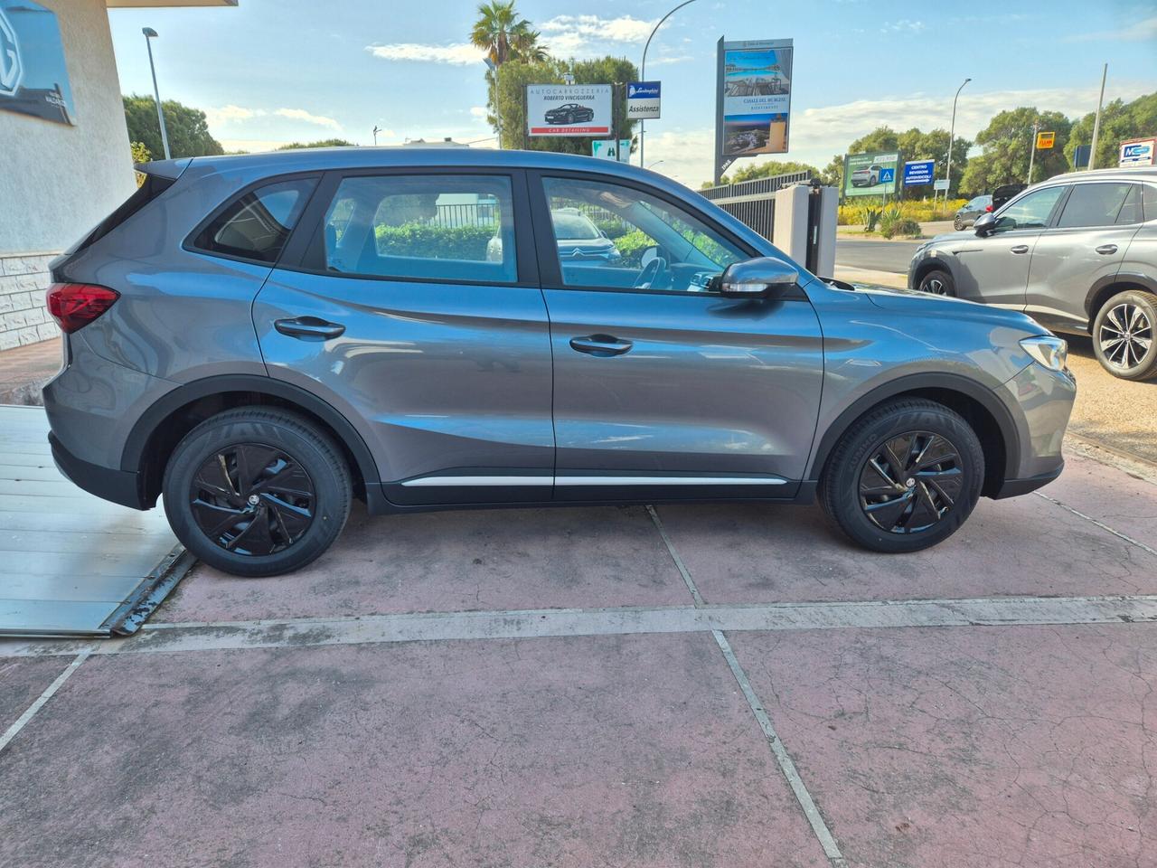 Mg ZS Standard Full Hybrid NUOVA