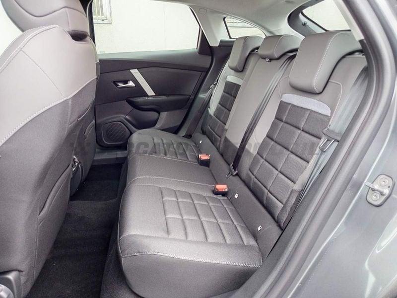 Citroën C4 C4 1.2 puretech Plus s&s 130cv eat8