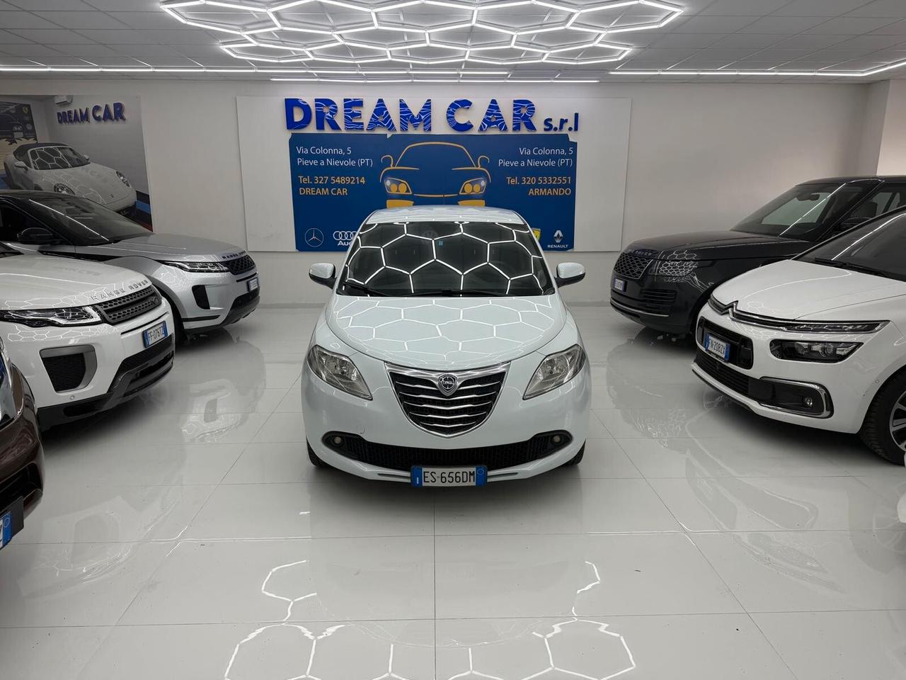 Lancia Ypsilon Benzina 5p. 69 Cv - Ok Neopatentati