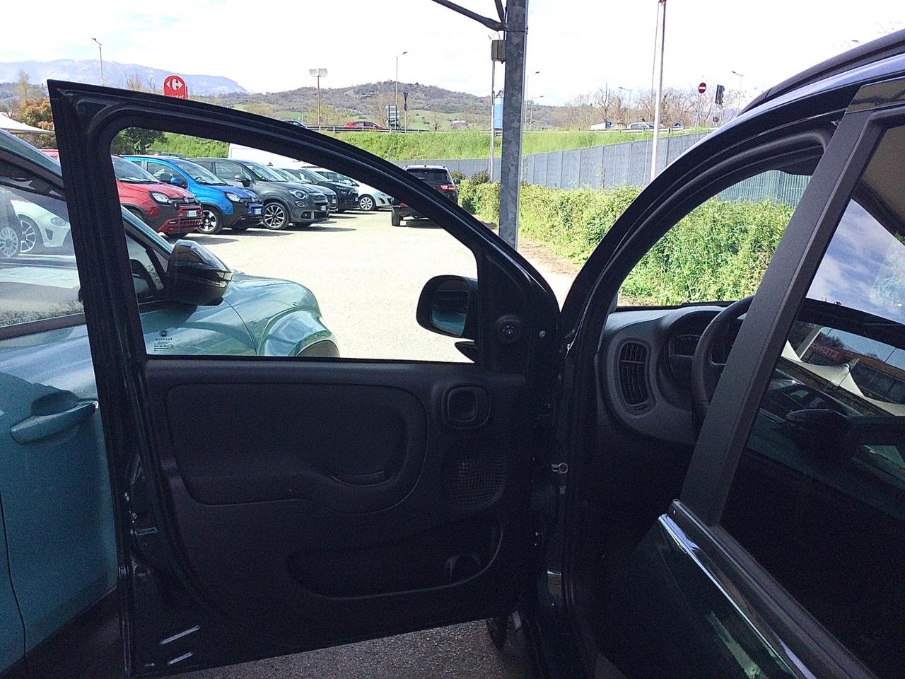 Fiat Panda Cross 1.0 70Cv firefly hybrid 5 Posti