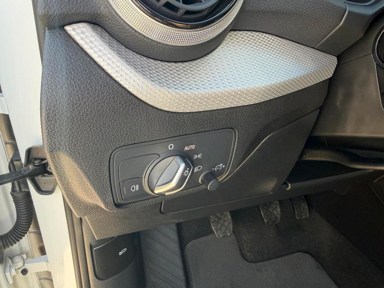 Audi Q2 30 TDI S-line
