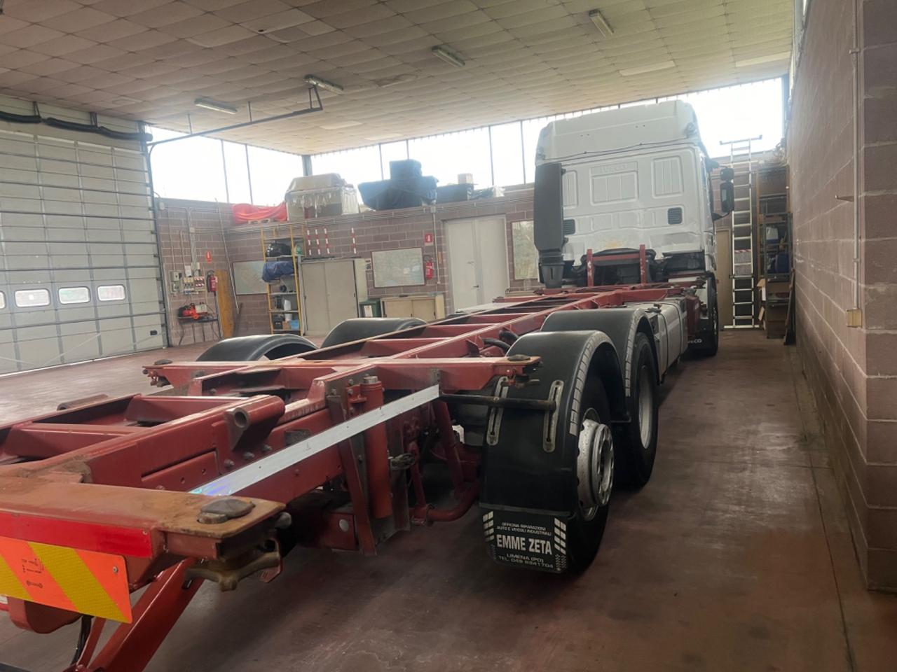 Iveco Stralis 480 Manuale 3 Assi