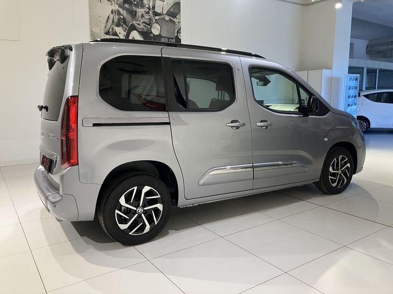 Toyota Proace City 1.2 110 CV PC 5p. Executive Trasporto Disabili 4+1