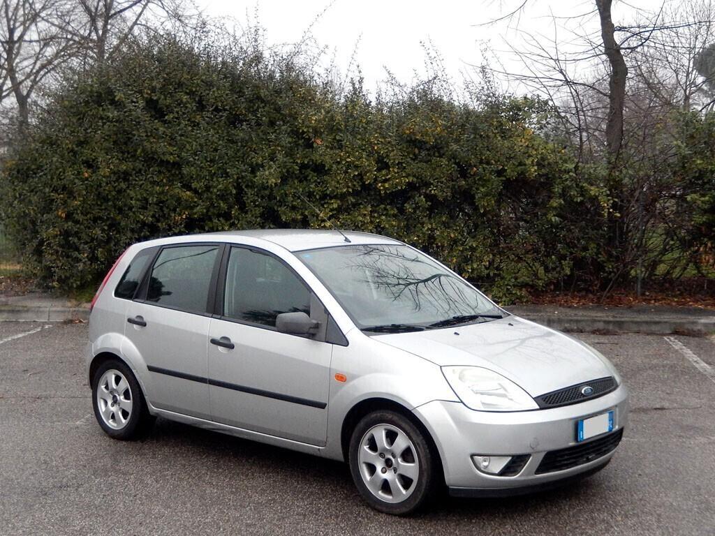 FORD FIESTA V 1.2 impianto GPL - BOMBOLA NUOVA