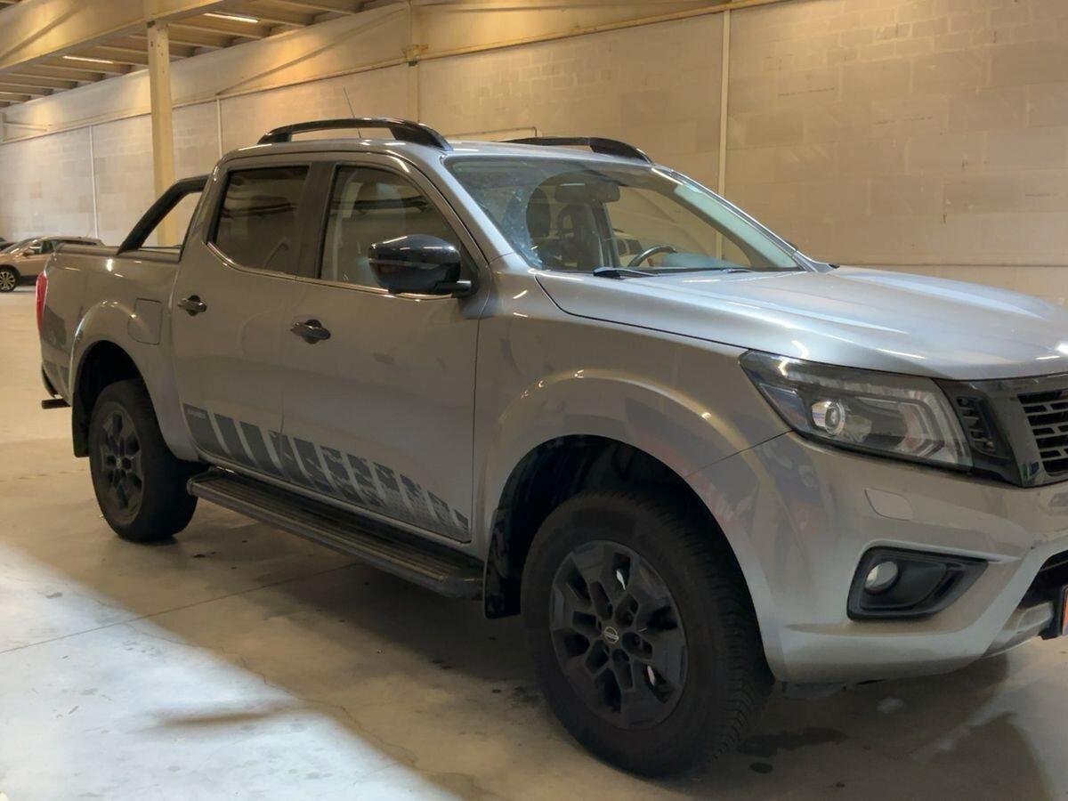 Nissan Navara 2.3 dCi 190 CV 4WD Double Cab N-Guard