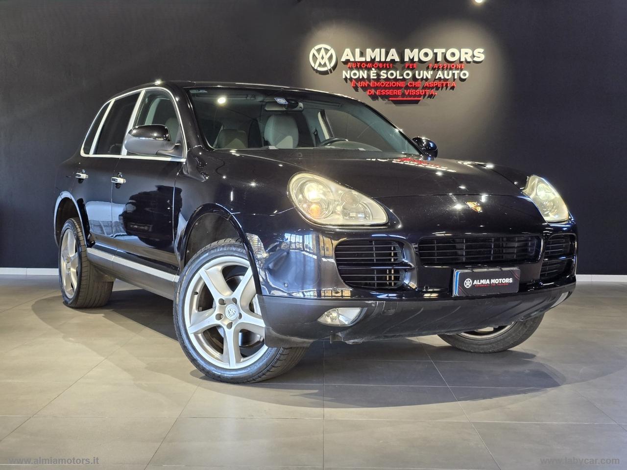 PORSCHE Cayenne S