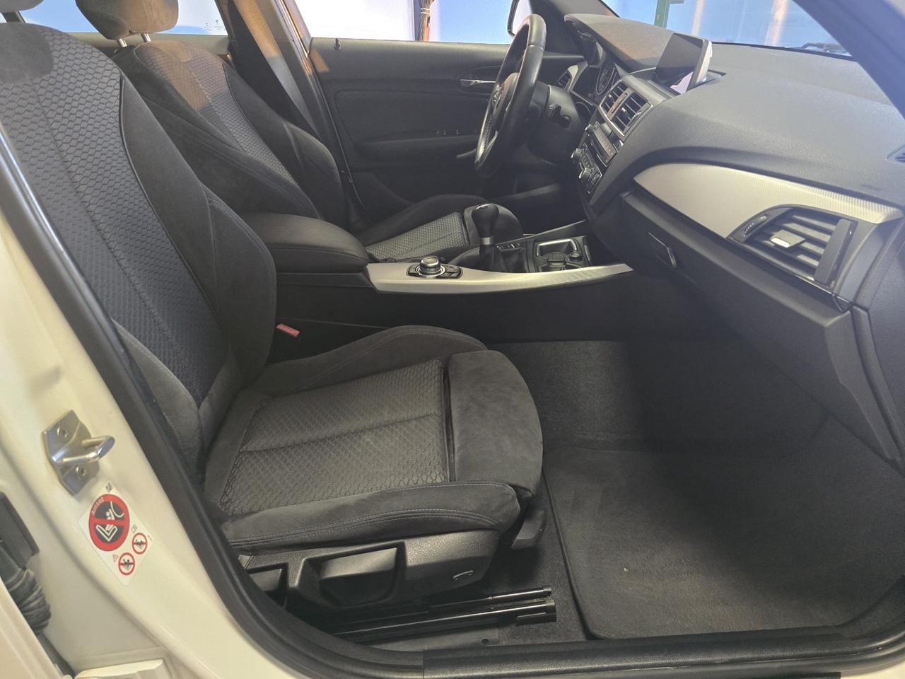 Bmw 116 116d 5p. Urban