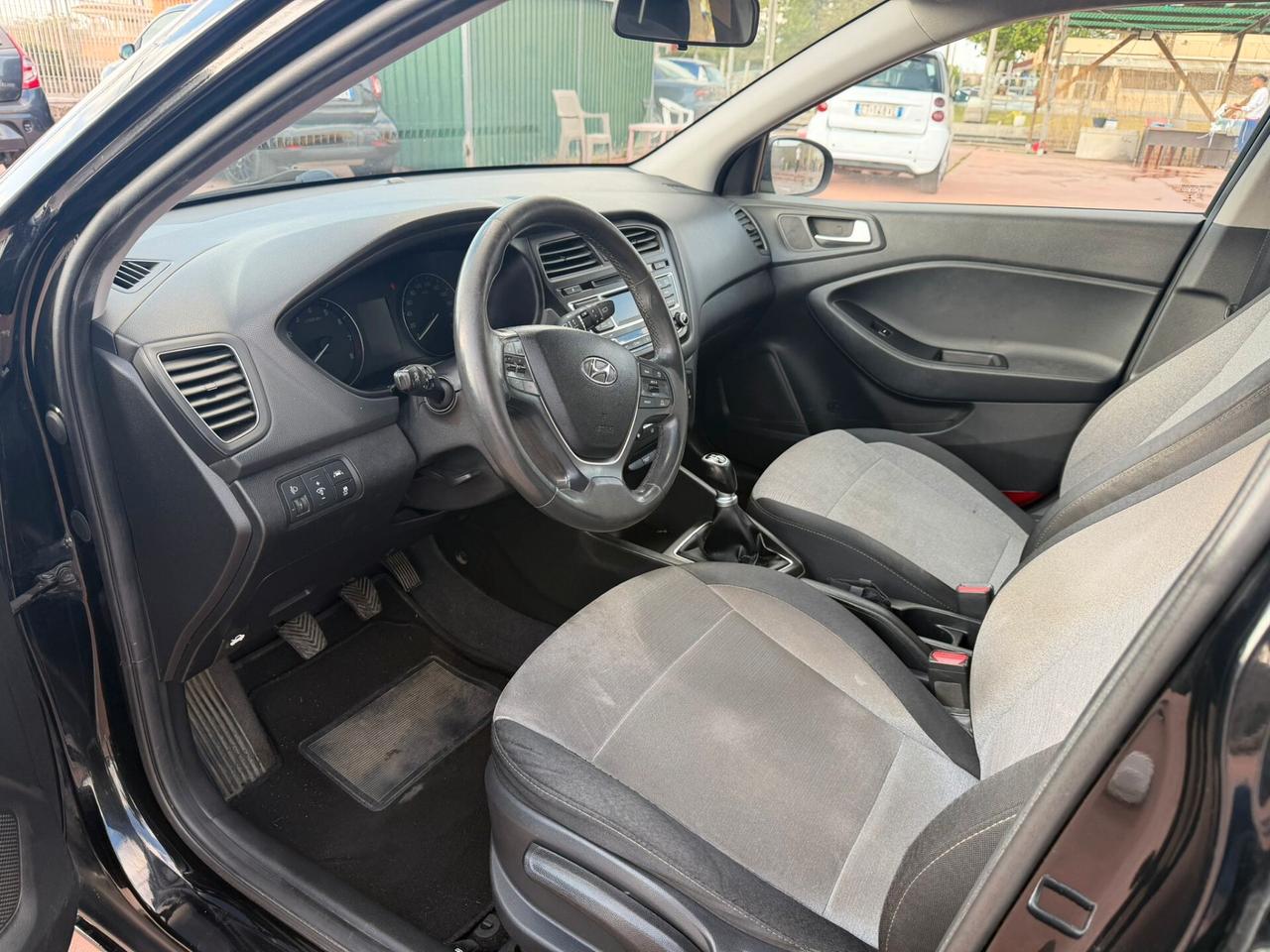 Hyundai i20 1.2 84 CV 5 porte Econext Comfort