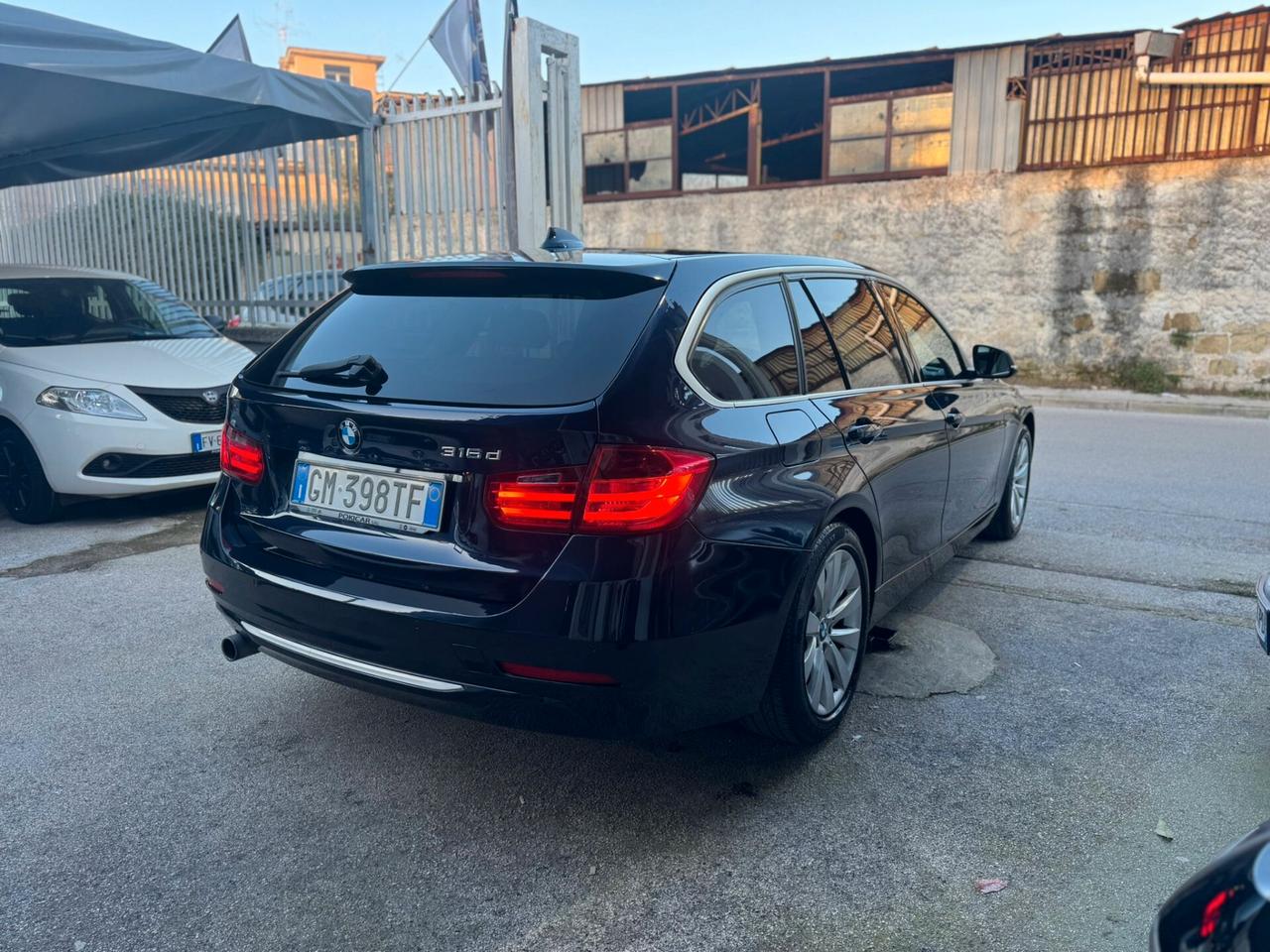 BMW 316D MODERN 116CV 2013