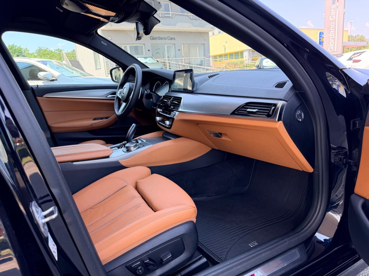 Bmw 530d xDrive Msport 249cv uni pro da vetrina