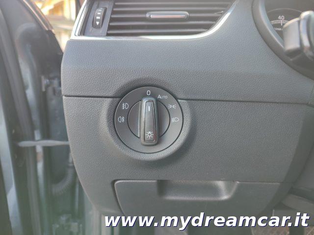 SKODA Octavia 1.5 DSG Wagon Ambition G-Tec