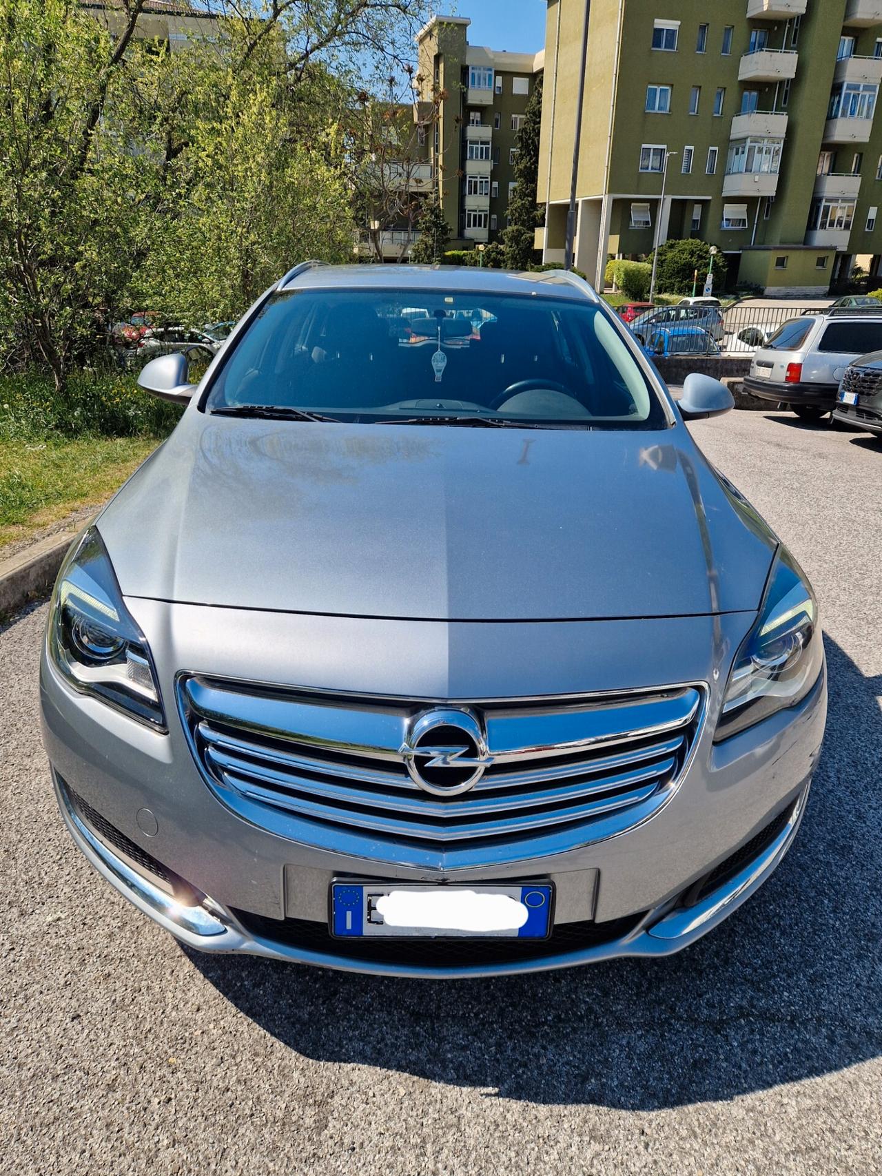 Opel Insignia 2.0 diesel 140CV - Station Wagon