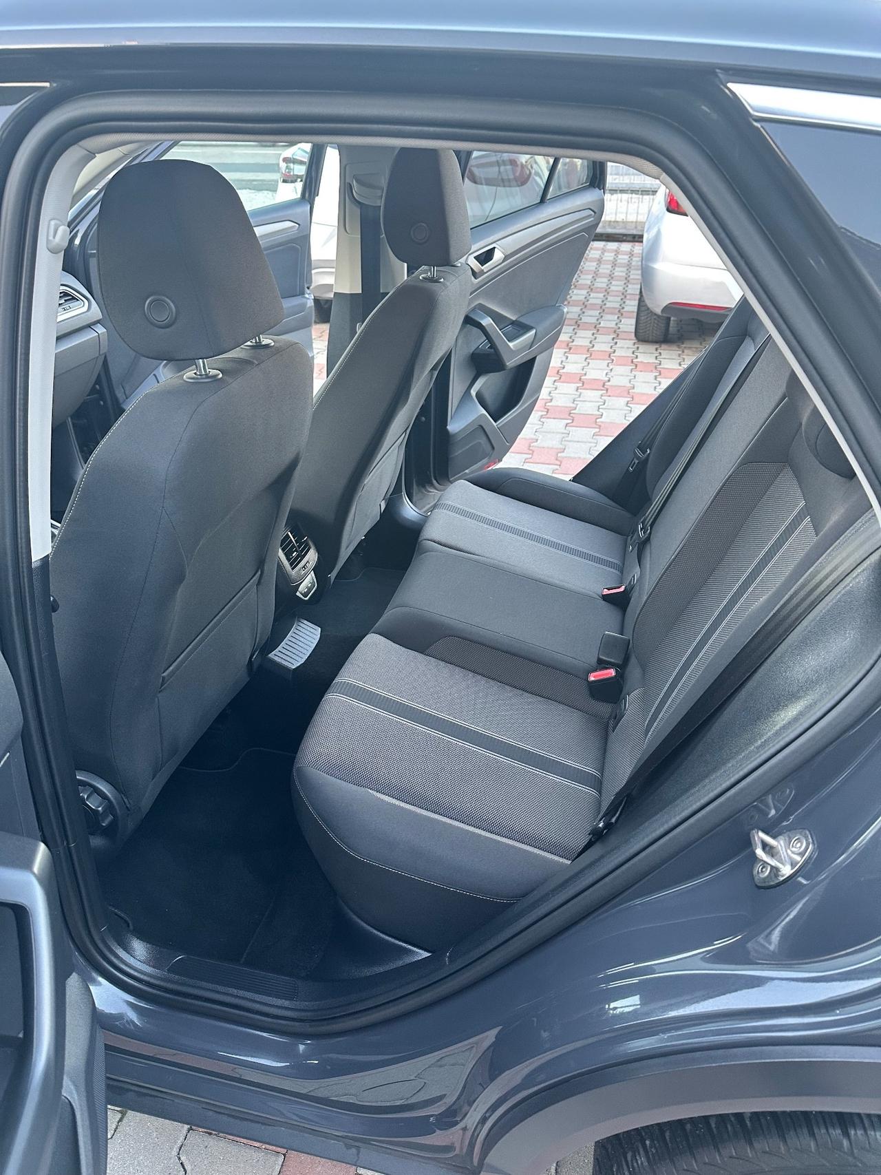 Volkswagen T-Roc 2.0 TDI SCR Style BlueMotion Technology