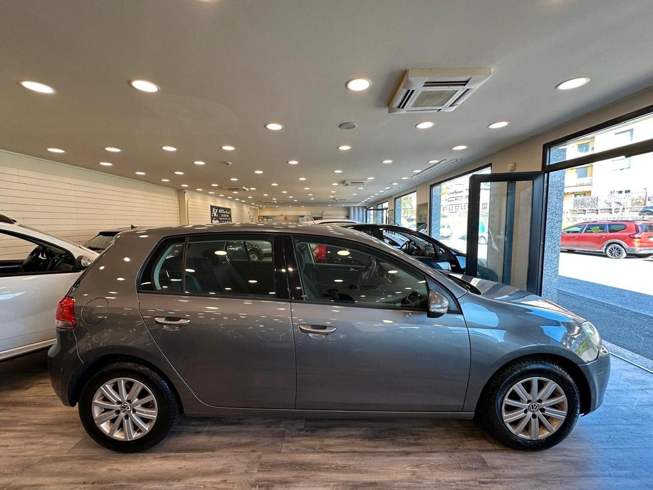 Volkswagen Golf 1.6 TDI DPF 5p.