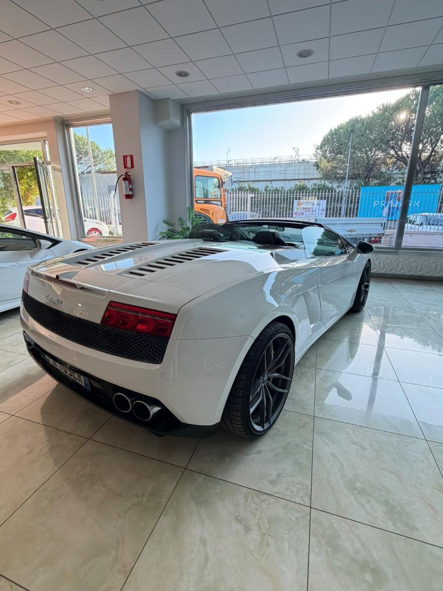 LAMBORGHINI - Gallardo - 5.2 V10 LP560-4 CoupÃ©