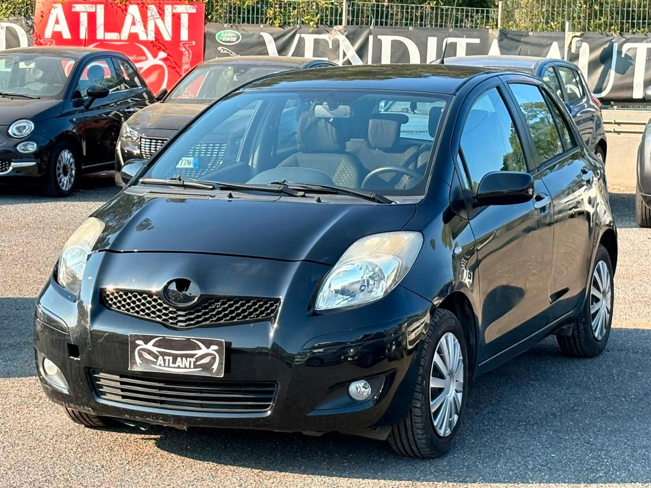 Toyota Yaris 1.0 5 porte Sol