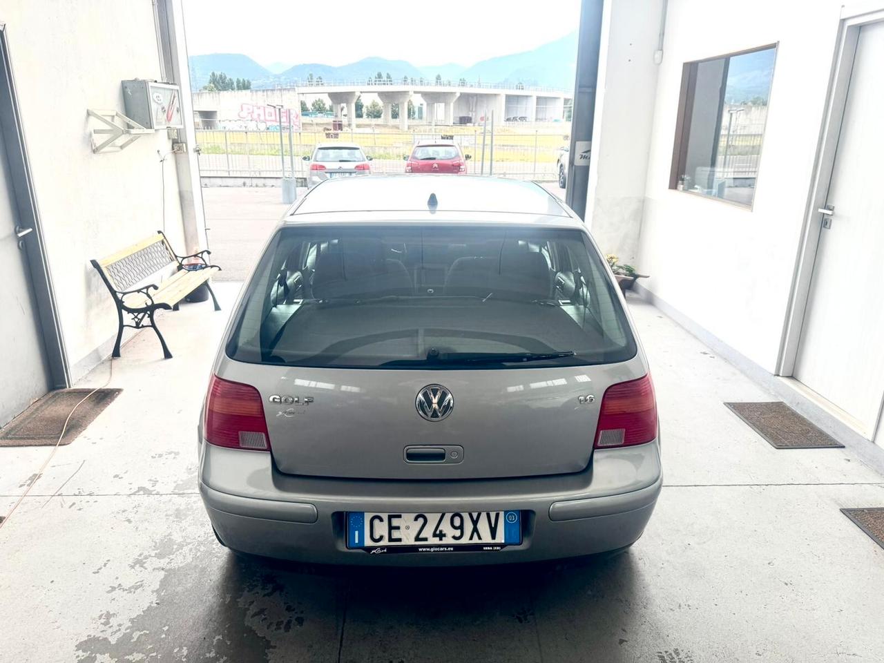 Volkswagen Golf 1.6 16V cat 5p. Highline
