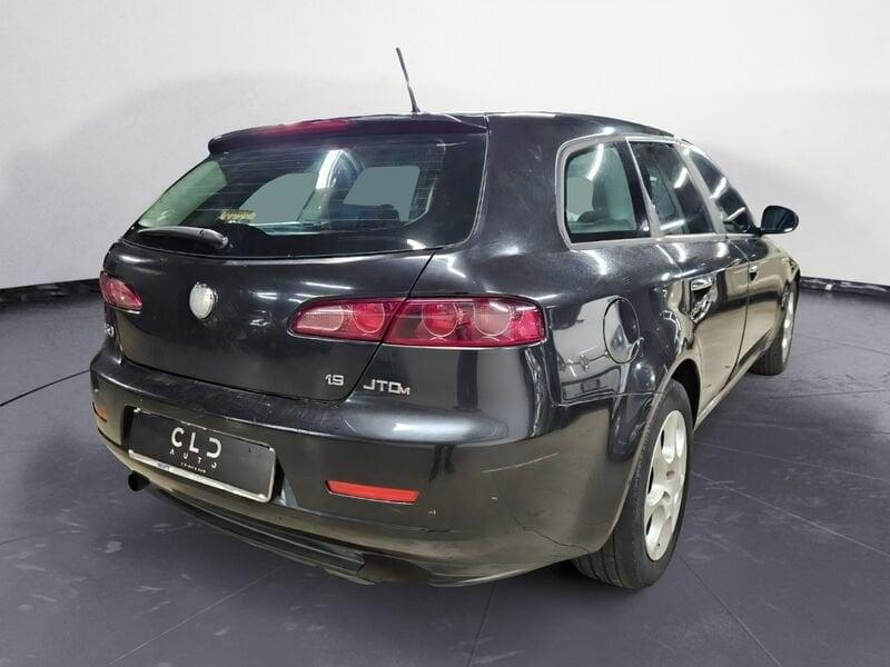 Alfa Romeo 159 1.9 JTDm 16V Sportwagon