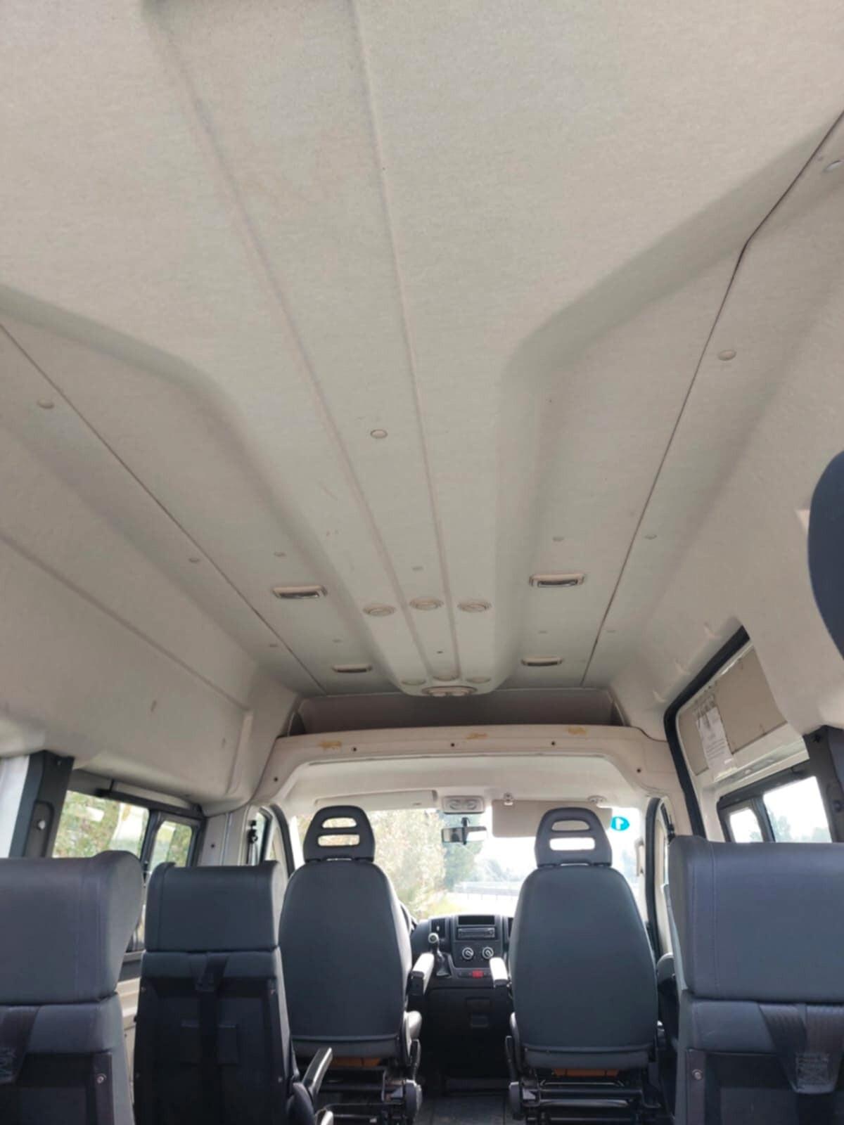 Citroen Jumper ALLESTITO TRASPORTO DISABILI CON PEDANA PARI A NUOVO