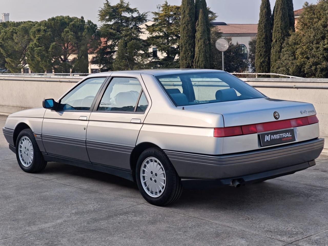 Alfa Romeo 164 2.0i Twin Spark