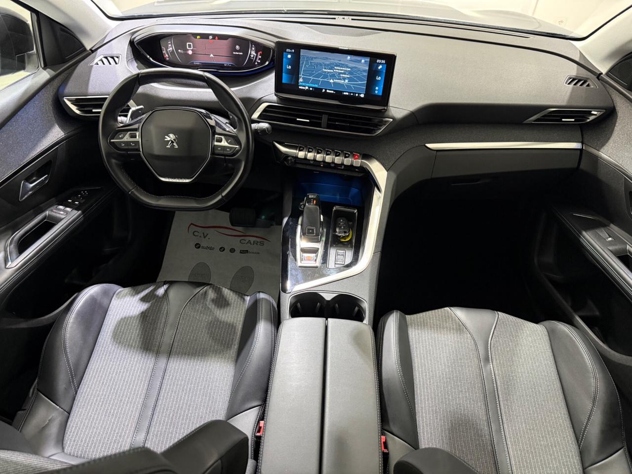 PEUGEOT 5008 ALLURE PACK UNICO PROPRIETARIO CON IVA ESPOSTA