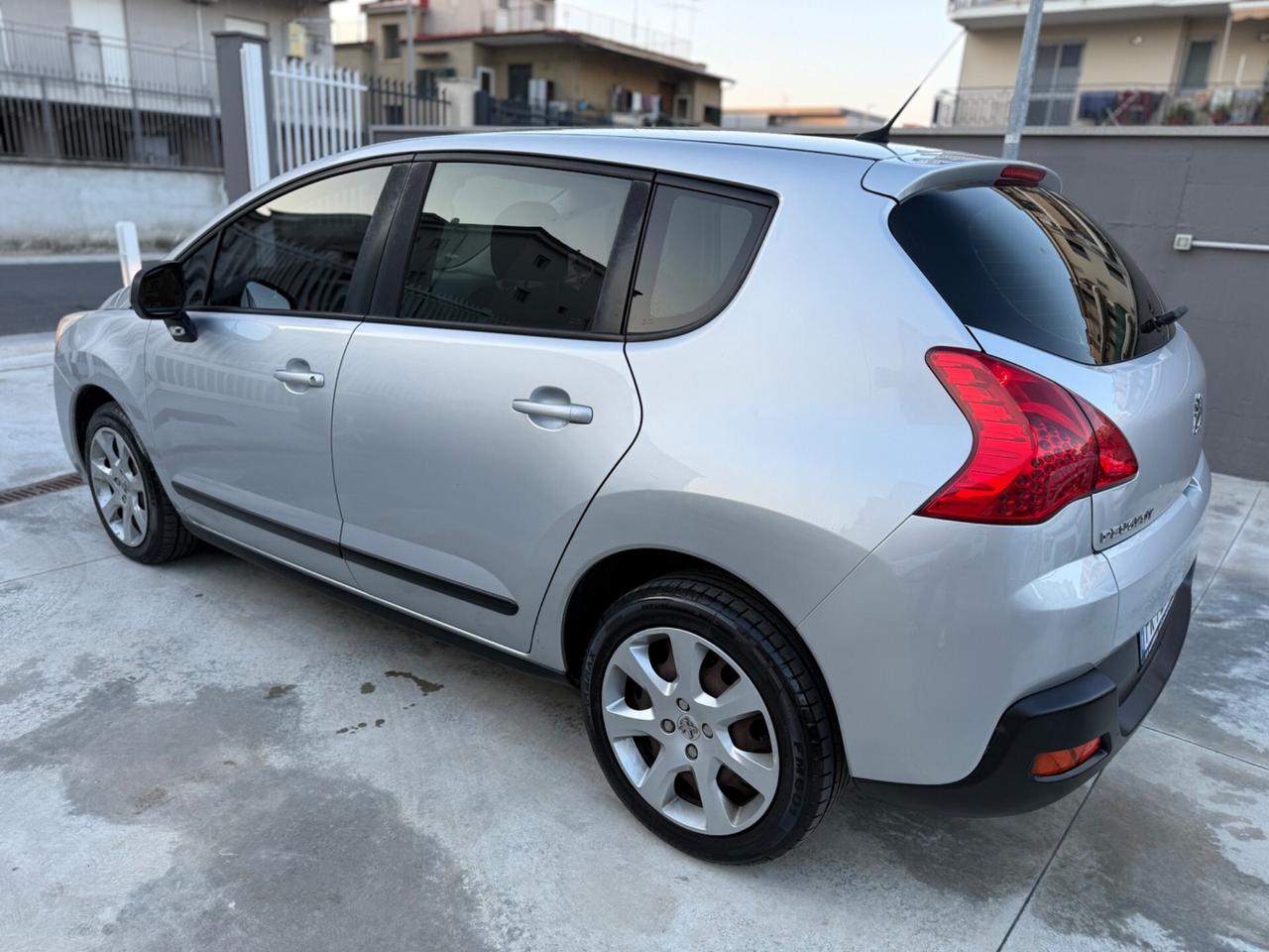 Peugeot 3008 BlueHDi 120 S&S EAT6 Allure