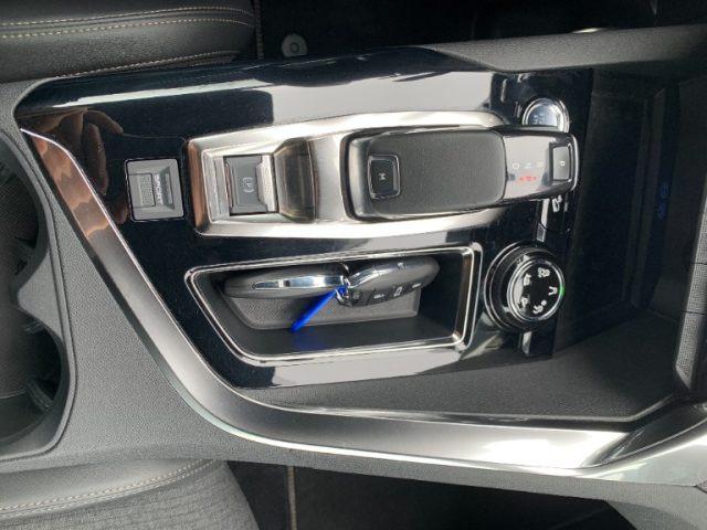 PEUGEOT 5008 PureTech Turbo 180 S&S EAT8 GT Line