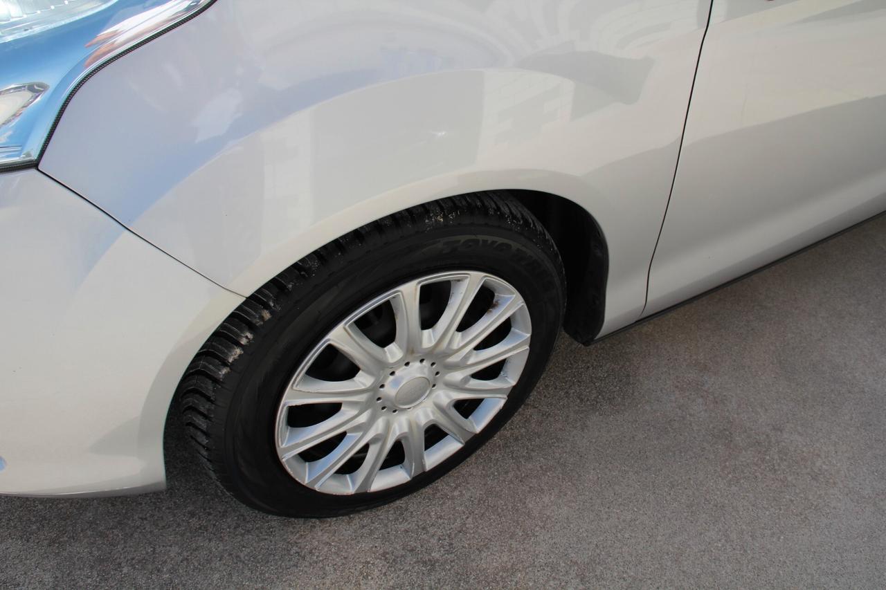 Ford B-Max 1.5 TDCi Business (55 KW - 75 CV Neopatentati)
