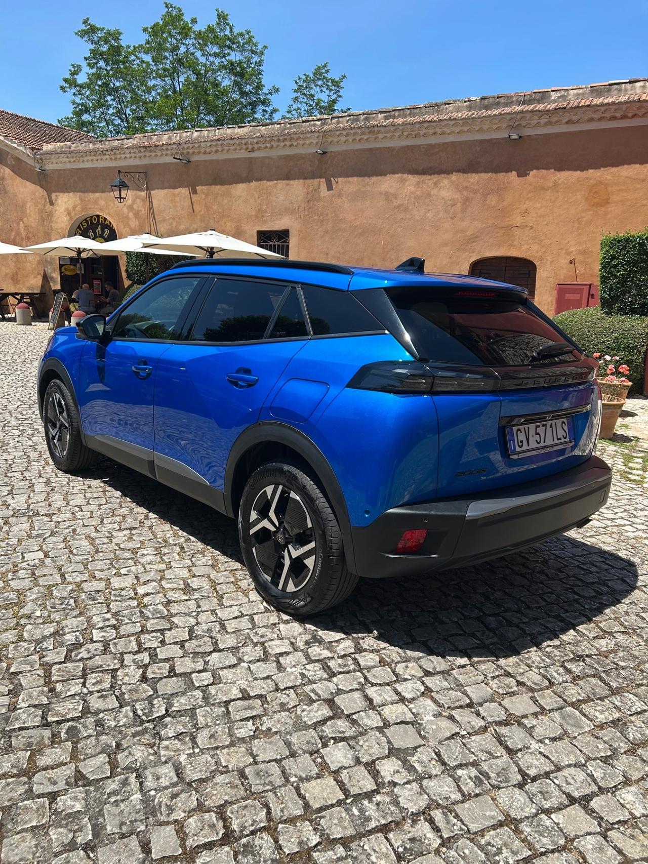 Peugeot 2008 PureTech 100 S&S Allure