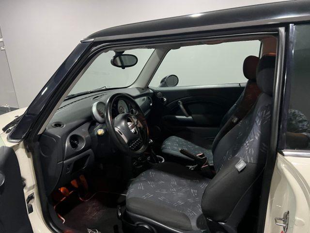 MINI Mini 1.4 tdi One D 88 CV ALLESTIMENTO COOPER S