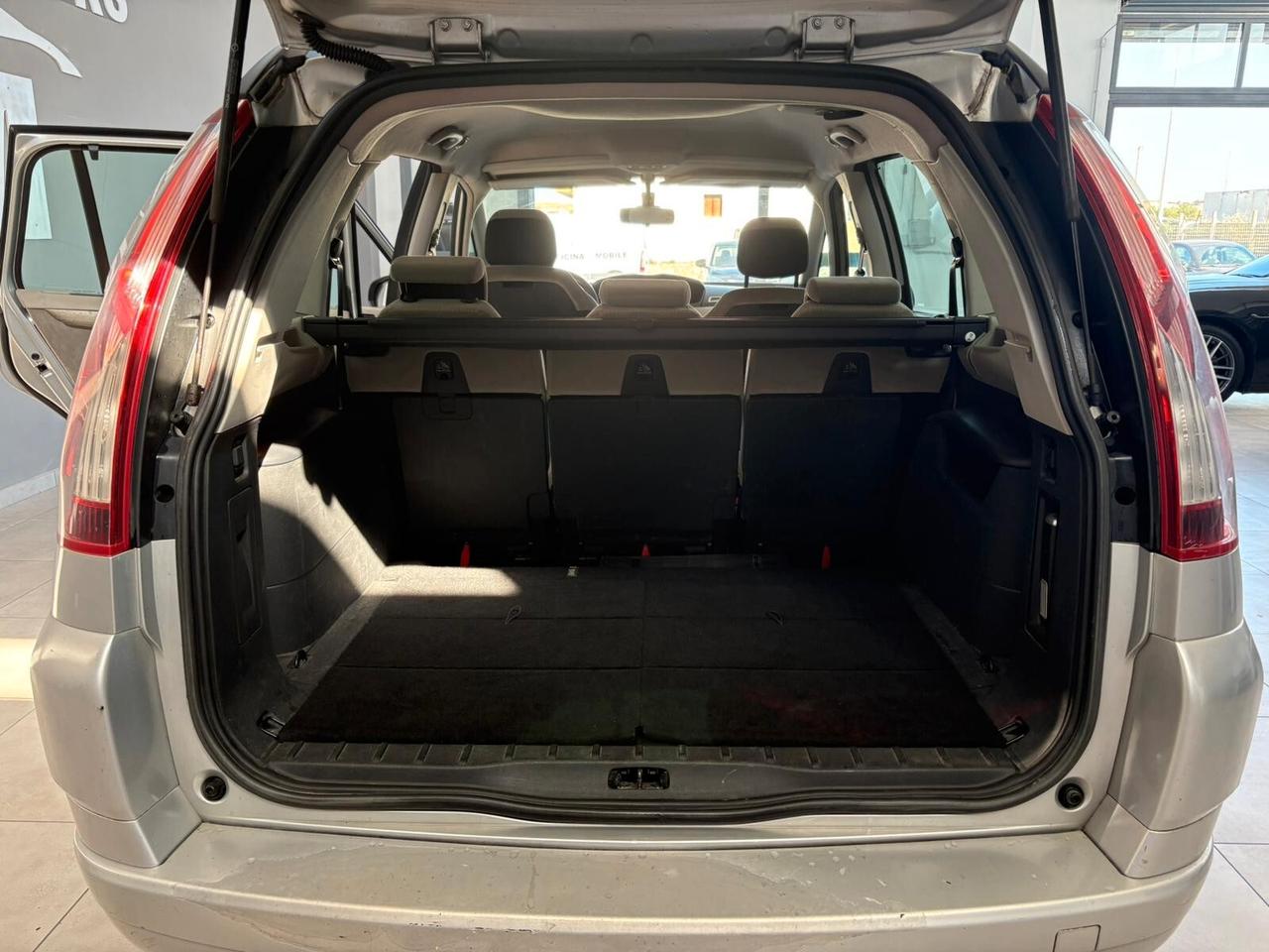 Citroen C4 Grand Picasso 1.6 HDi 110 FAP Elegance 7 POSTI