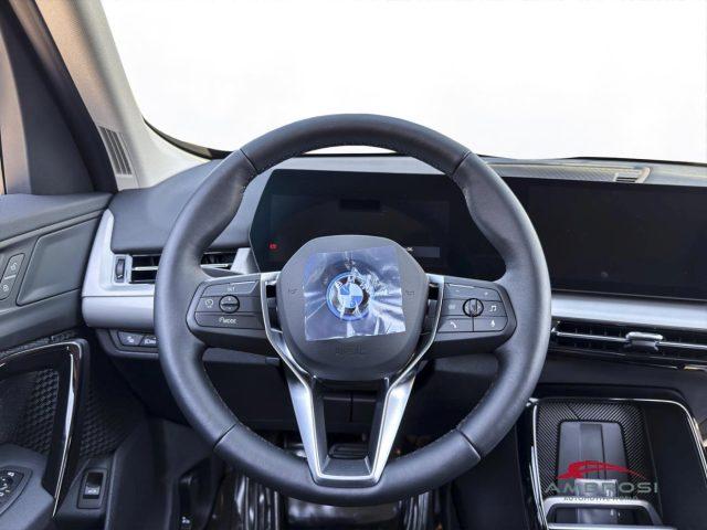 BMW iX1 eDrive20 Premium Package