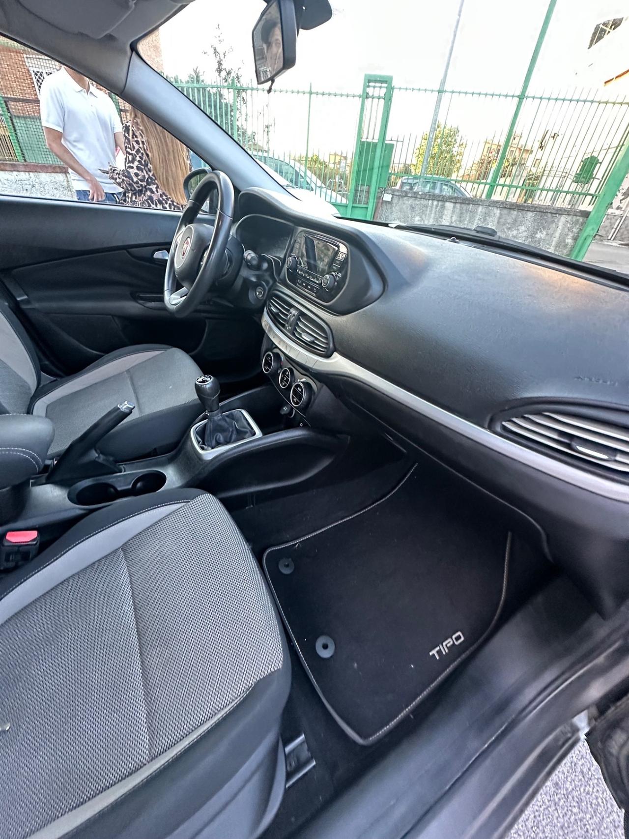 Fiat Tipo 1.3 Mjt S&S 5 porte Sedan