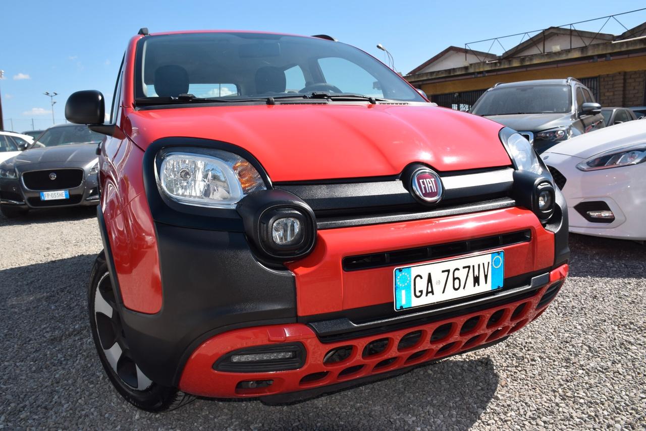 Fiat Panda Cross 1.0 FireFly Hybrid 6M FULL OPTIONAL
